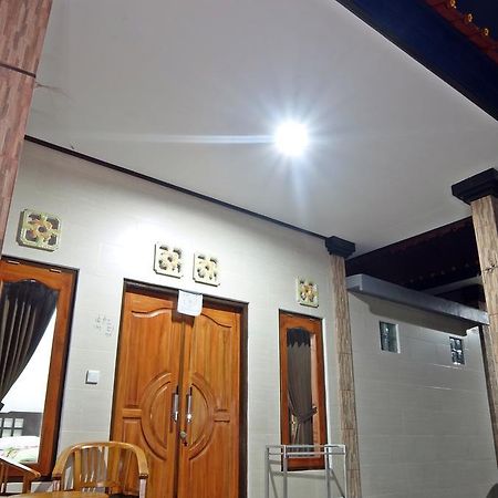 Pondok Wisata Widi Lembongan Eksteriør bilde